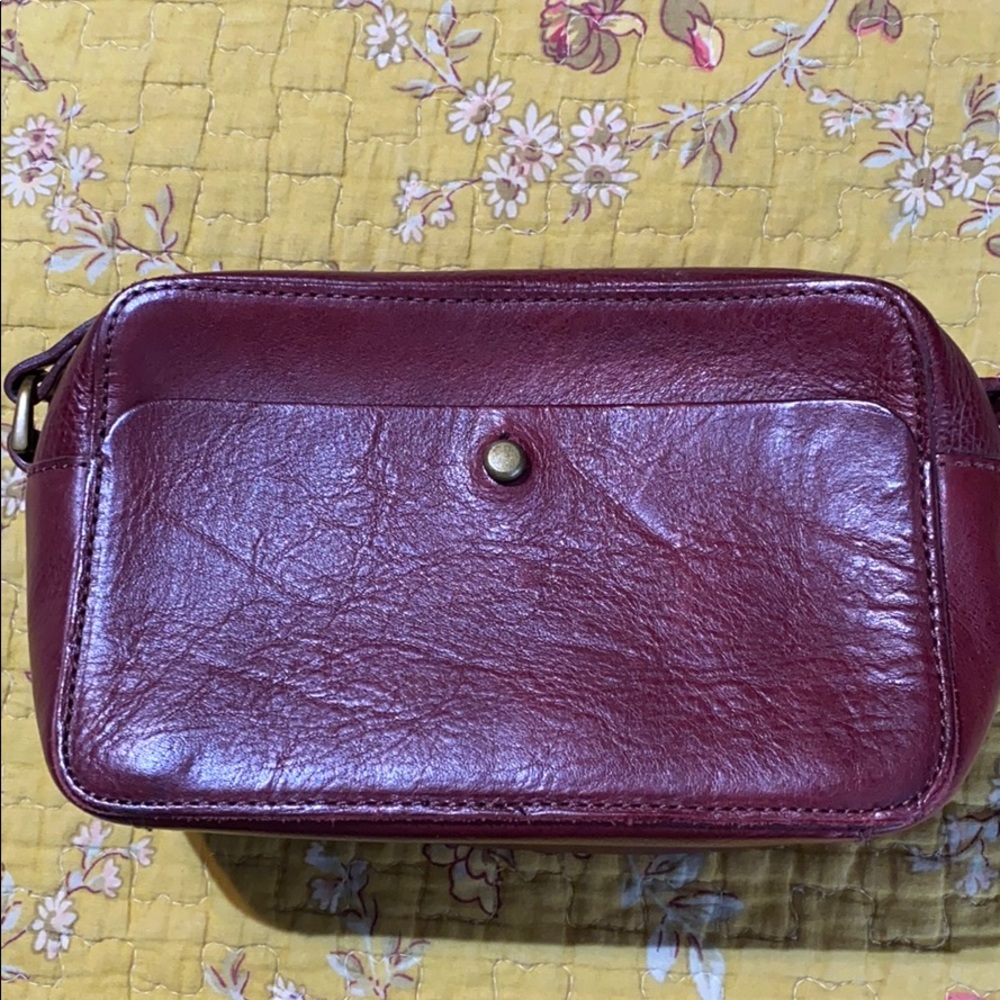 Madewell crossbody bag.